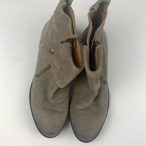 Nine West Vintage Vableaker Taupe Suede Booties 6 - Picture 3 of 7